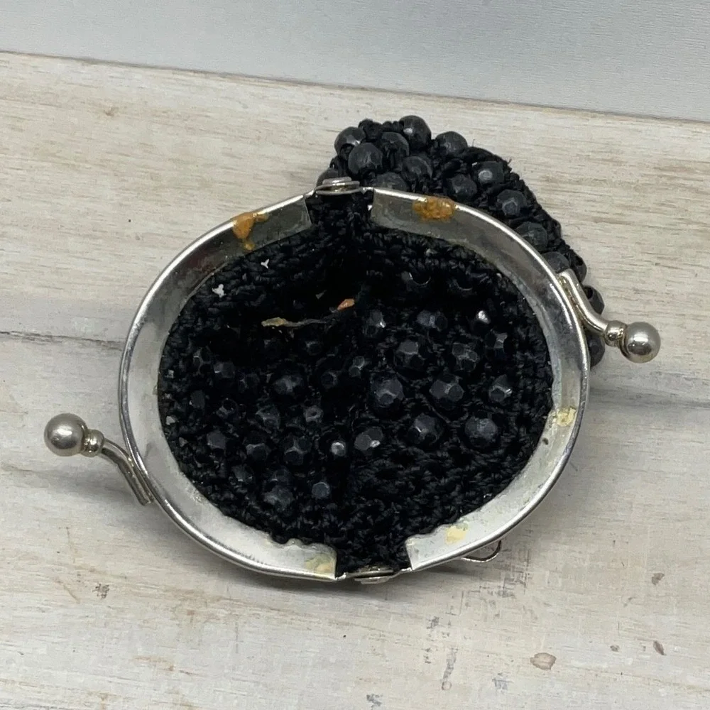 Vintage Black Beaded Coin Purse Kiss Lock Clasp Small Change Pouch Accessory